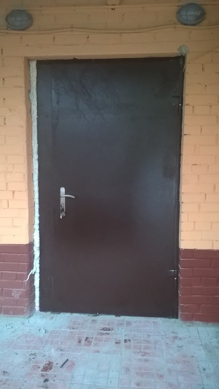 Порошковые тамбурные двери от производителя
