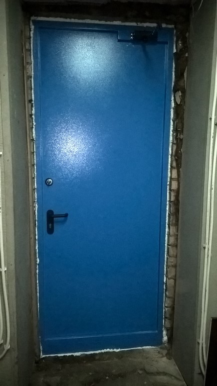 Стальная дверь на склад Красногорск