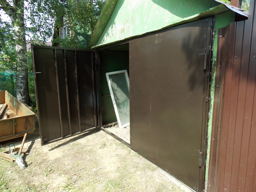 Стоимость самых простых гаражных ворот в Нарофоминске